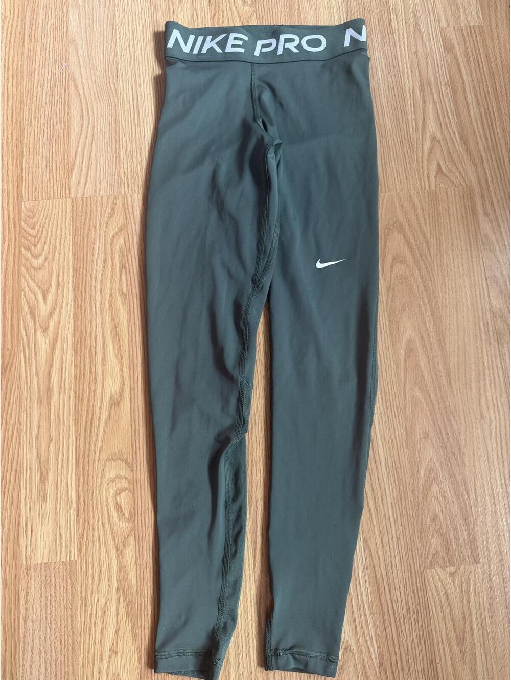 Jade Green Nike Pro Athletic Leggings Size XS
